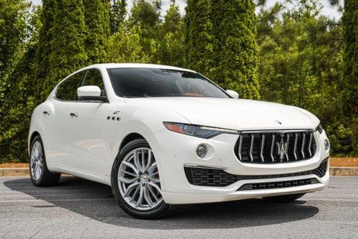 Bianco 2022 Maserati Levante GT