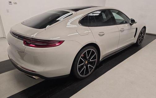 2020 Porsche Panamera Base