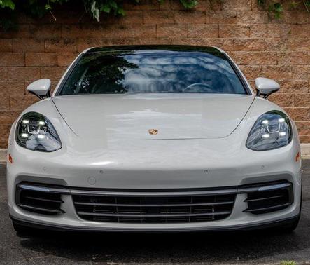 2020 Porsche Panamera Base