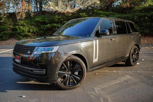 2023 Land Rover Range Rover P530 SE
