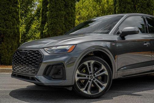 Daytona Gray Pearl Effect 2023 Audi Q5 45 S line Premium Plus