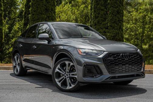Daytona Gray Pearl Effect 2023 Audi Q5 45 S line Premium Plus