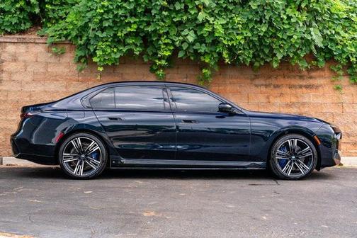 2024 BMW i7 xDrive60