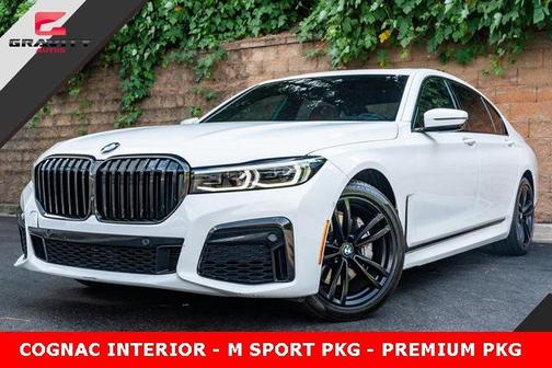 2022 BMW 740 i xDrive