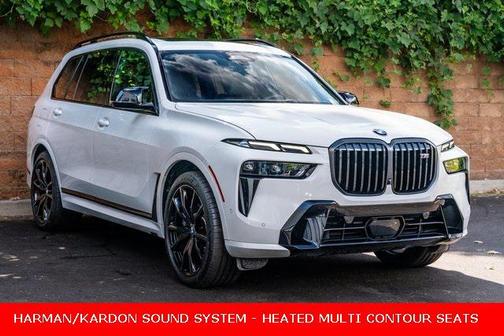 2025 BMW X7 M60i