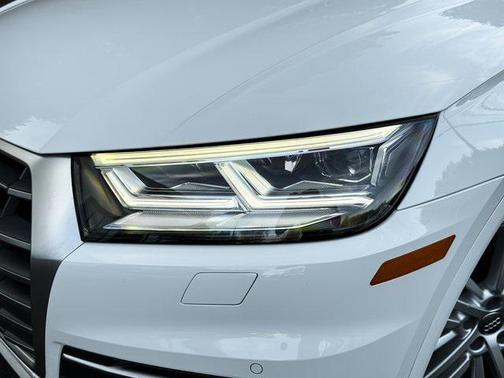 2018 Audi Q5 2.0T Tech Premium