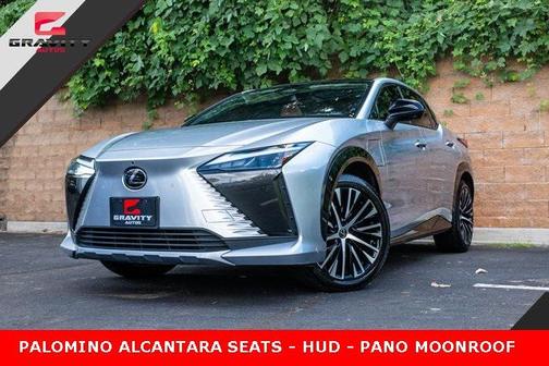 2023 Lexus RZ 450e Luxury