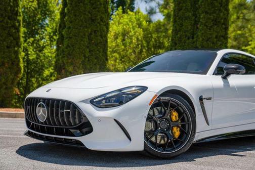 MANUFAKTUR Moonlight White Metallic 2024 Mercedes-Benz AMG GT 55 Base