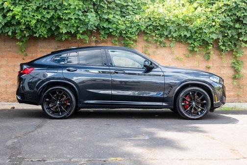 2024 BMW X4 M40i