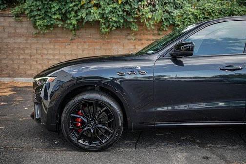 2022 Maserati Levante Modena S