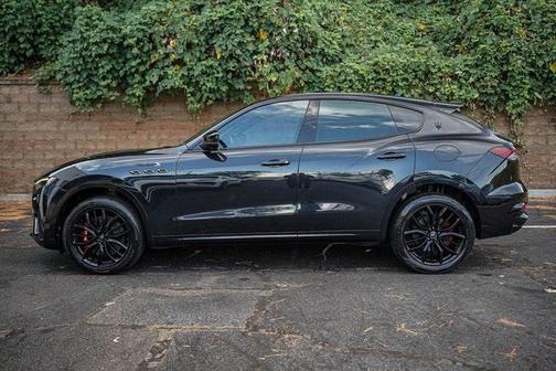 2022 Maserati Levante Modena S