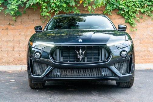 2022 Maserati Levante Modena S