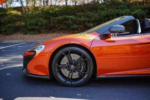 2016 McLaren 650S Base
