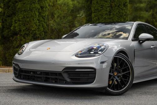 GT Silver Metallic 2021 Porsche Panamera 4S