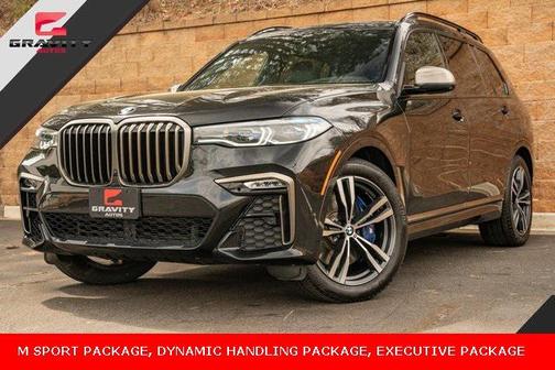 2022 BMW X7 M50i