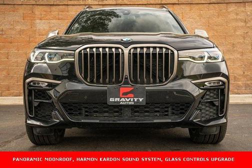 2022 BMW X7 M50i