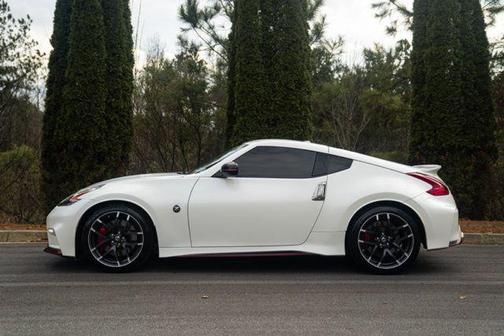 2019 Nissan 370Z NISMO