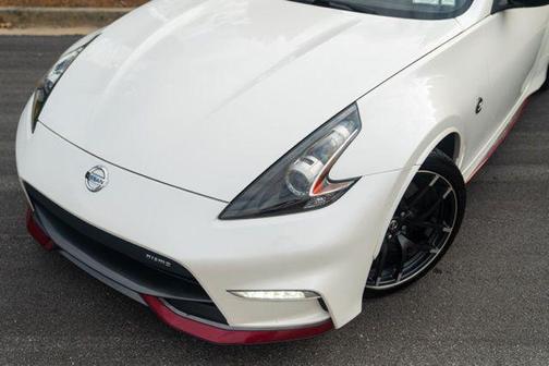 2019 Nissan 370Z NISMO