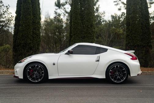 2019 Nissan 370Z NISMO