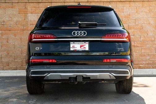 2021 Audi Q7 55 Premium