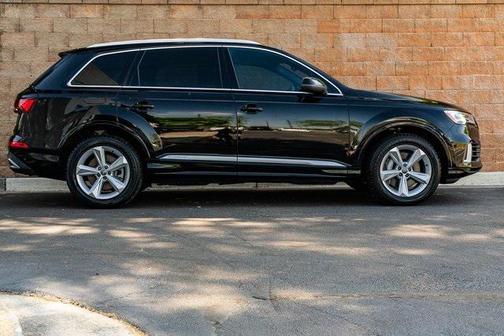 2021 Audi Q7 55 Premium