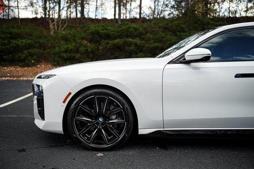 2024 BMW i7 eDrive50