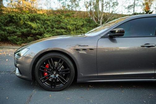 2023 Maserati Ghibli Modena