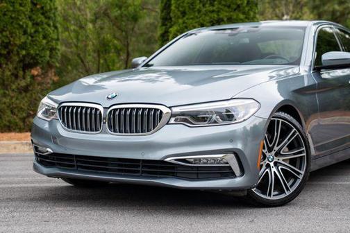 Bluestone Metallic 2017 BMW 540 540i