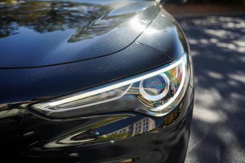 2020 Alfa Romeo Stelvio Base