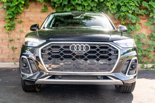 2023 Audi Q5 45 S line Premium Plus