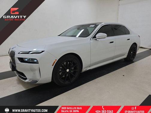 Mineral White Metallic 2024 BMW i7 eDrive50