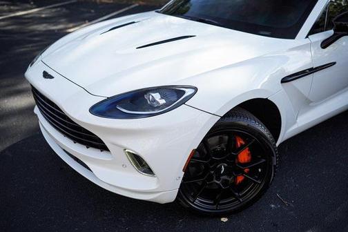 2022 Aston Martin DBX Base