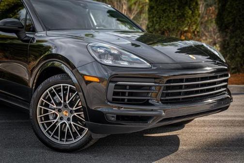 2022 Porsche Cayenne Platinum Edition