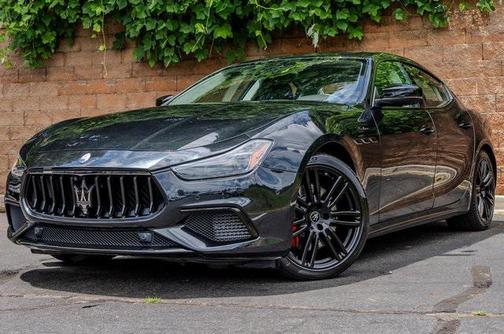 2022 Maserati Ghibli Modena