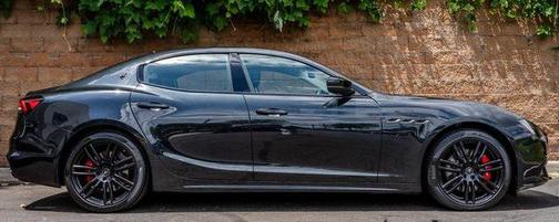 2022 Maserati Ghibli Modena