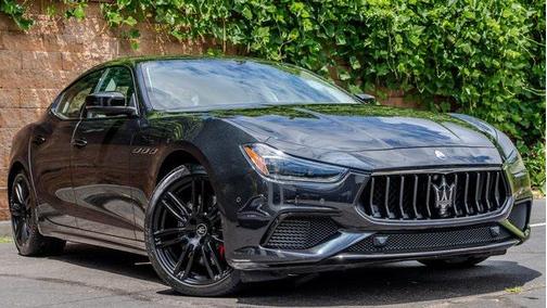 2022 Maserati Ghibli Modena