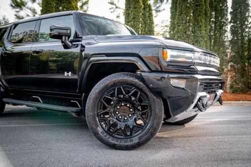 2025 GMC HUMMER EV SUV 2X