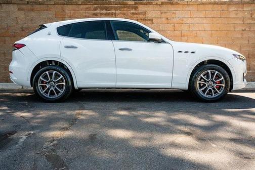 2021 Maserati Levante Base