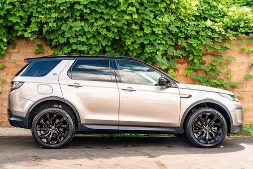 2022 Land Rover Discovery Sport S