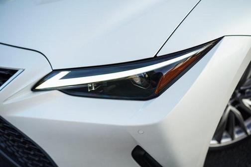 2023 Lexus IS 300 Base