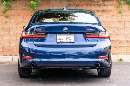 2019 BMW 330 xDrive