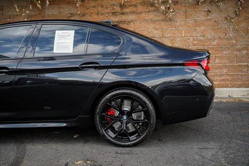 2023 BMW 540 i
