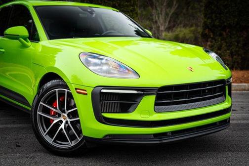 2022 Porsche Macan S