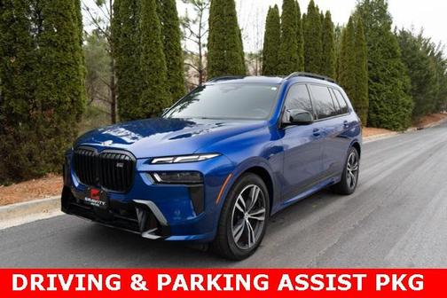 2023 BMW X7 M60i