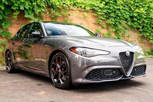2022 Alfa Romeo Giulia Ti
