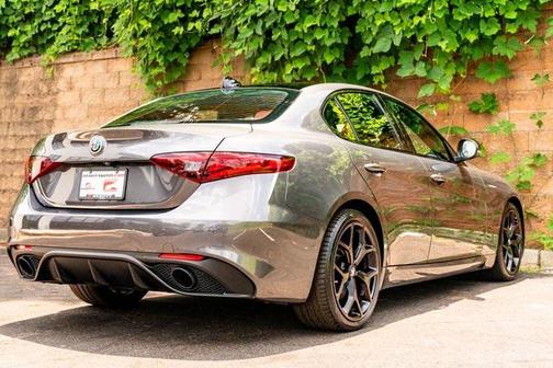 2022 Alfa Romeo Giulia Ti