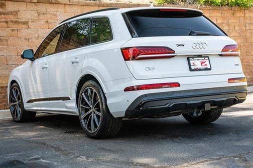2020 Audi Q7 55 Prestige