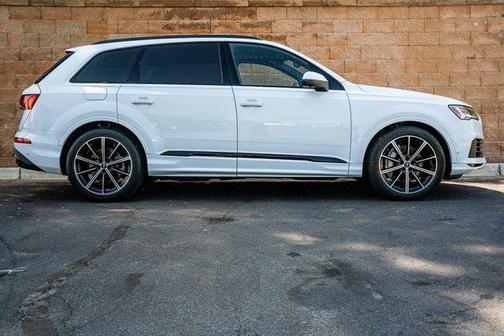 2020 Audi Q7 55 Prestige