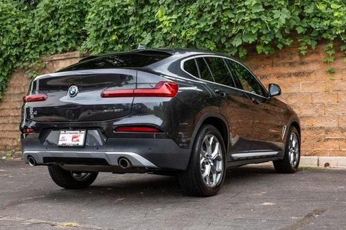 2021 BMW X4 xDrive30i