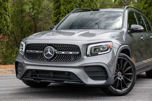 Mountain Grey Metallic 2023 Mercedes-Benz GLB 250 Base
